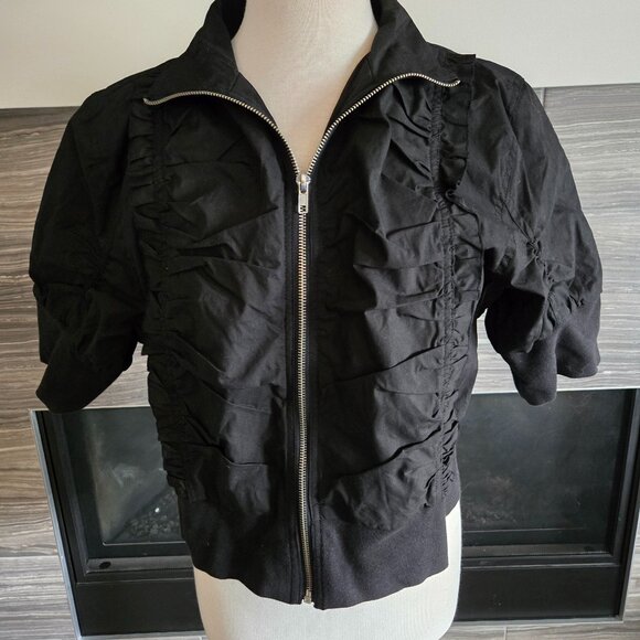 NEW - Women's Plus size "0" Torrid Short Sleeve Jacket - Picture 1 of 2